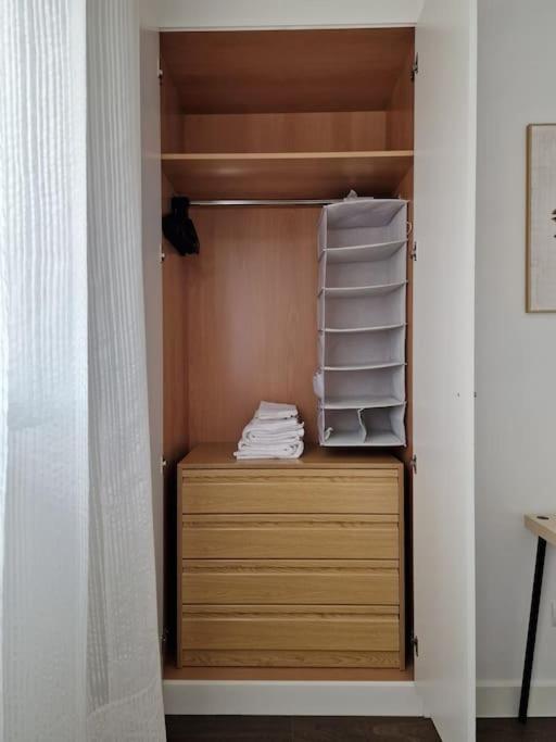 Valdebebas Con Garaje Gimnasio Y Piscina Lägenhet Madrid Exteriör bild